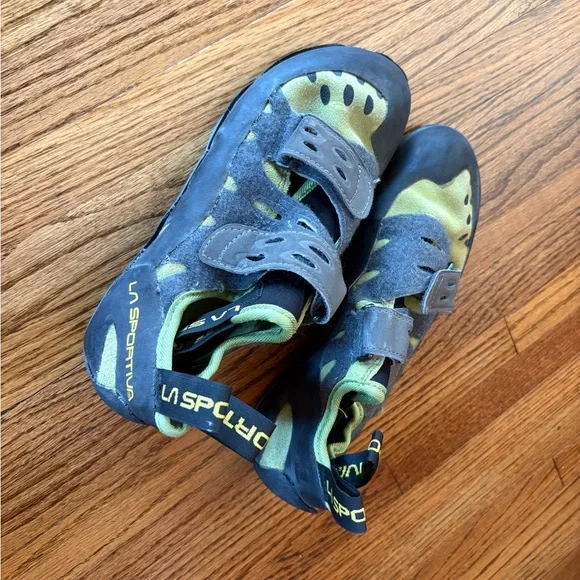 La Sportiva Green and Gray Athletic Shoes - Picture 8 of 9